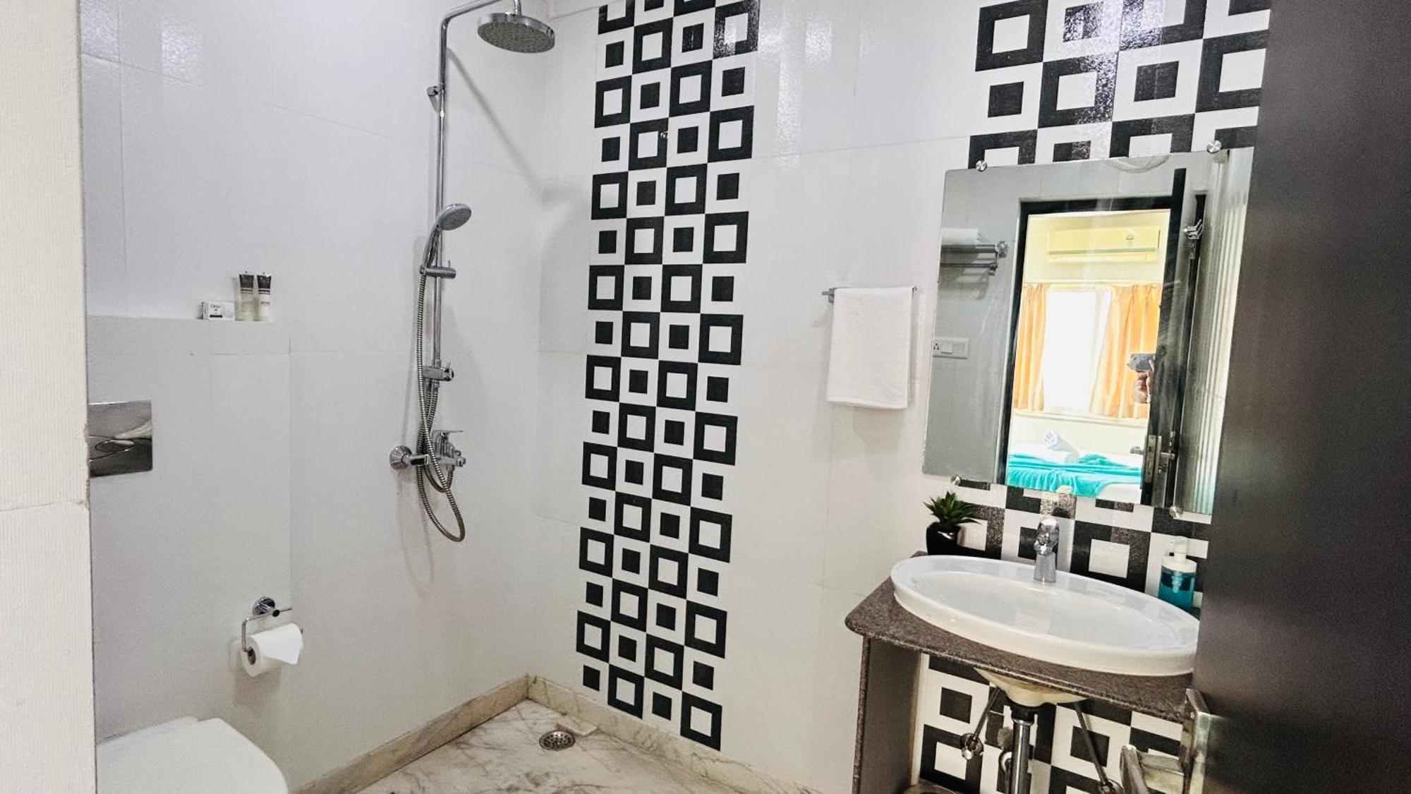Bluo Lake View Newtown - Boutique Hotel كولكاتا المظهر الخارجي الصورة
